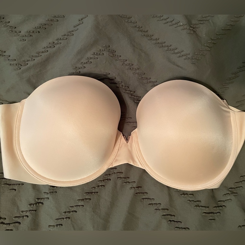 VS strapless bra!